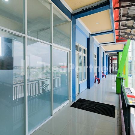 Grand Kencana Guesthouse Syariah Near Wisata Bahari Lamongan Paciran Exterior foto